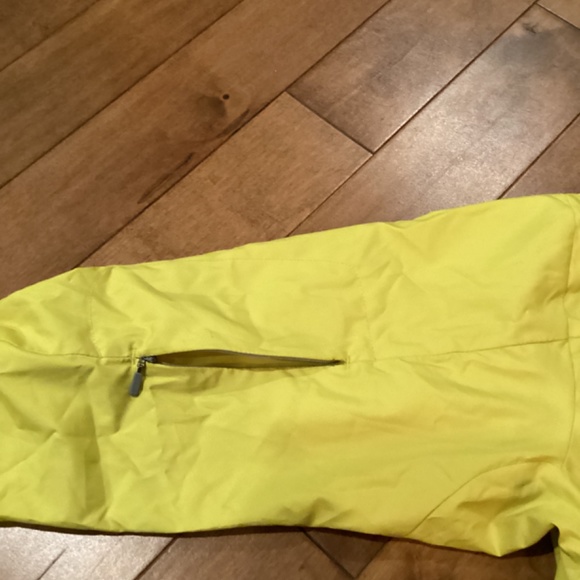 Women’s jacket, MEC size S - Picture 5 of 6